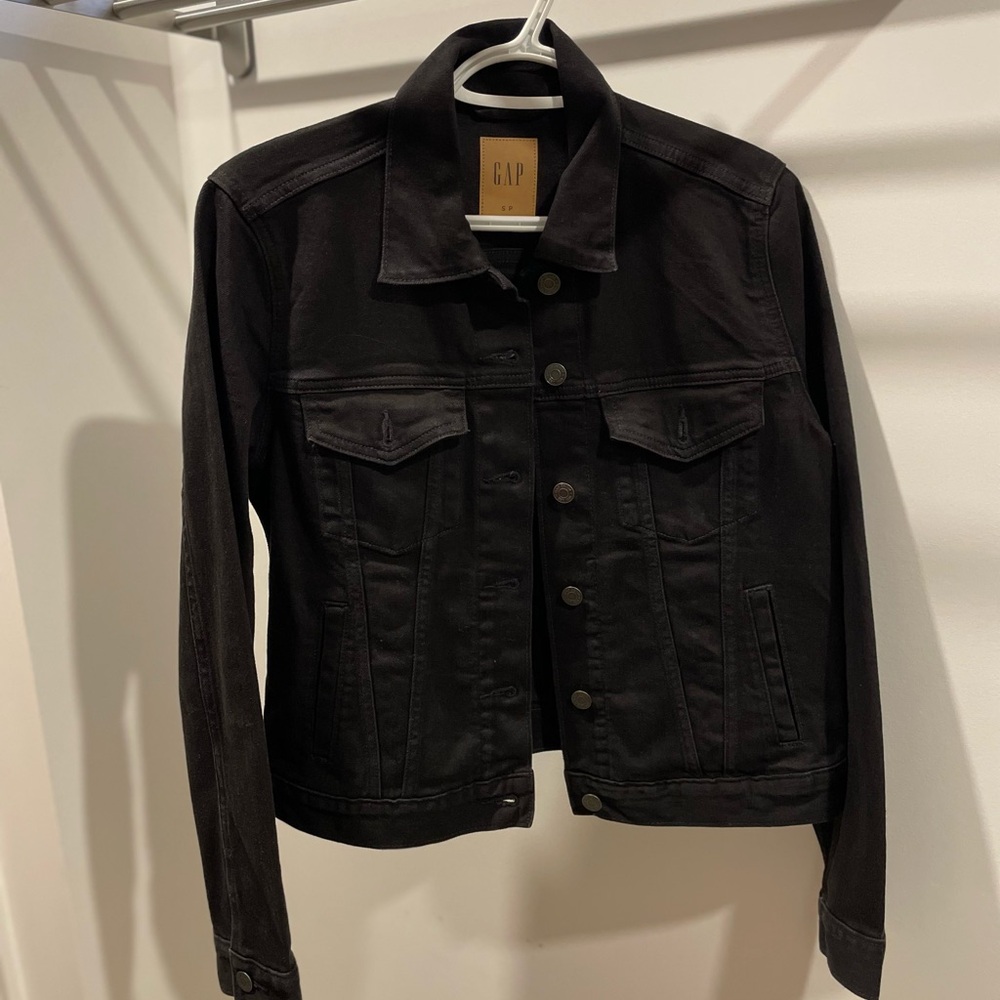 GAP Black Jean Jacket Classic Denim Style